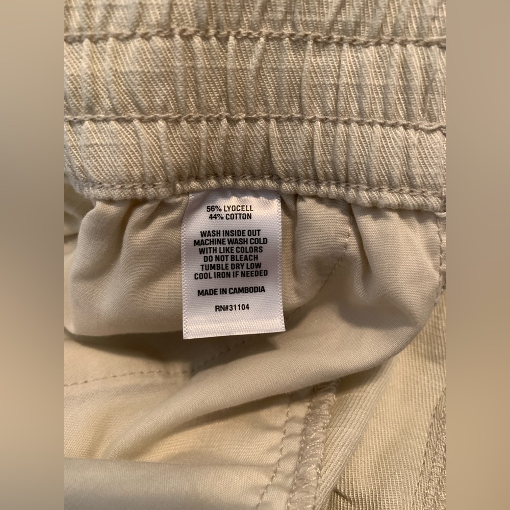 Beige Khaki Light Casual Pants (Belk) - Picture 9 of 9